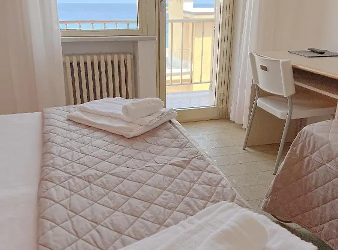 Ambassador 3* Laigueglia