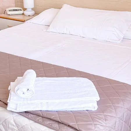 Ambassador 3* Laigueglia