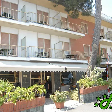 Hotel Ambassador Laigueglia