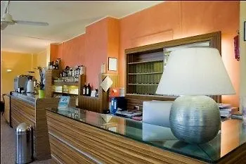 Ambassador 酒店 莱圭利亚